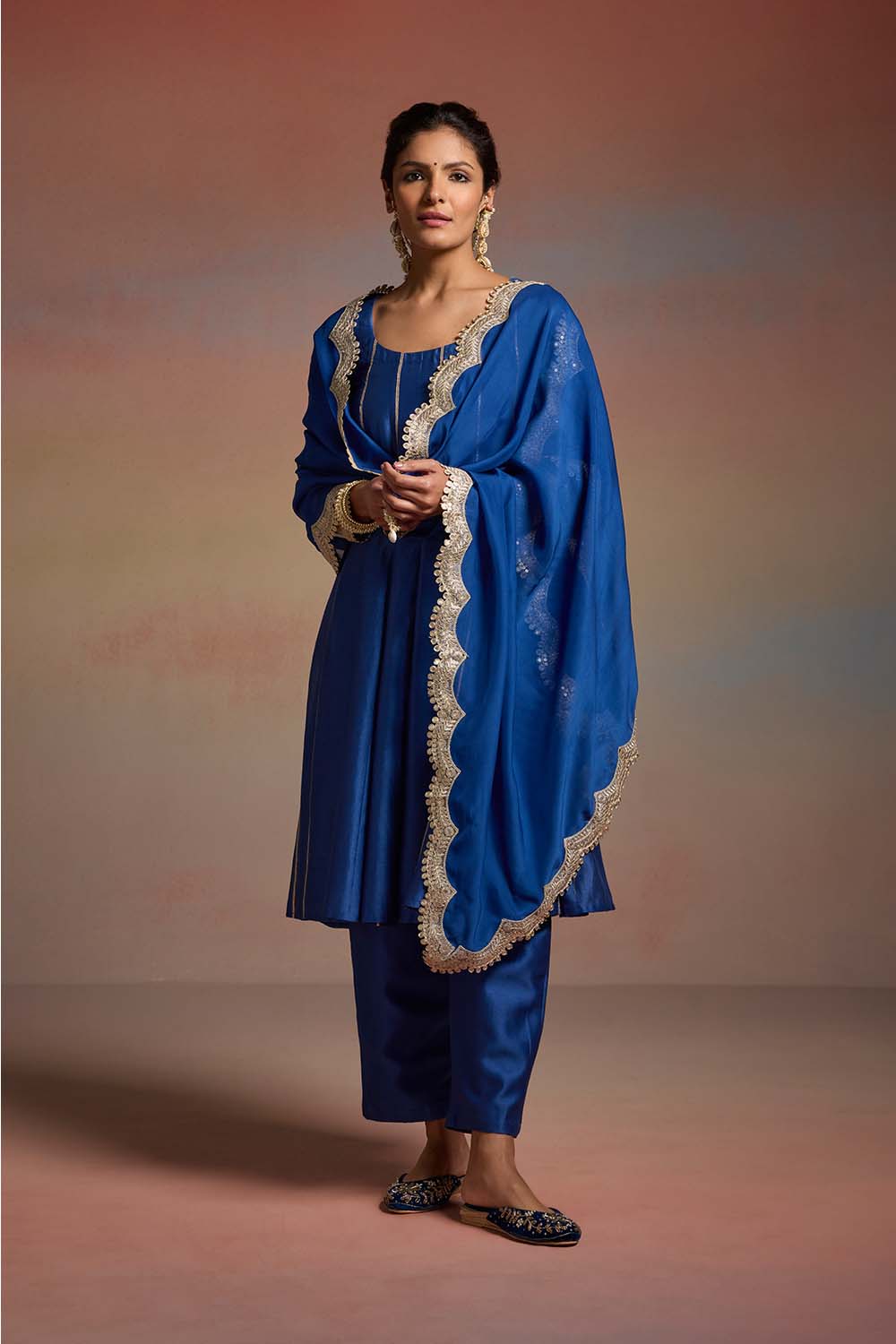 Sansika Dupatta Dressfolk