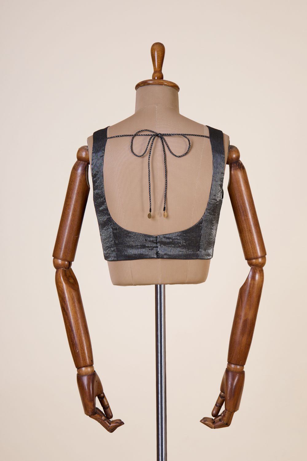 Shweta Dressfolk