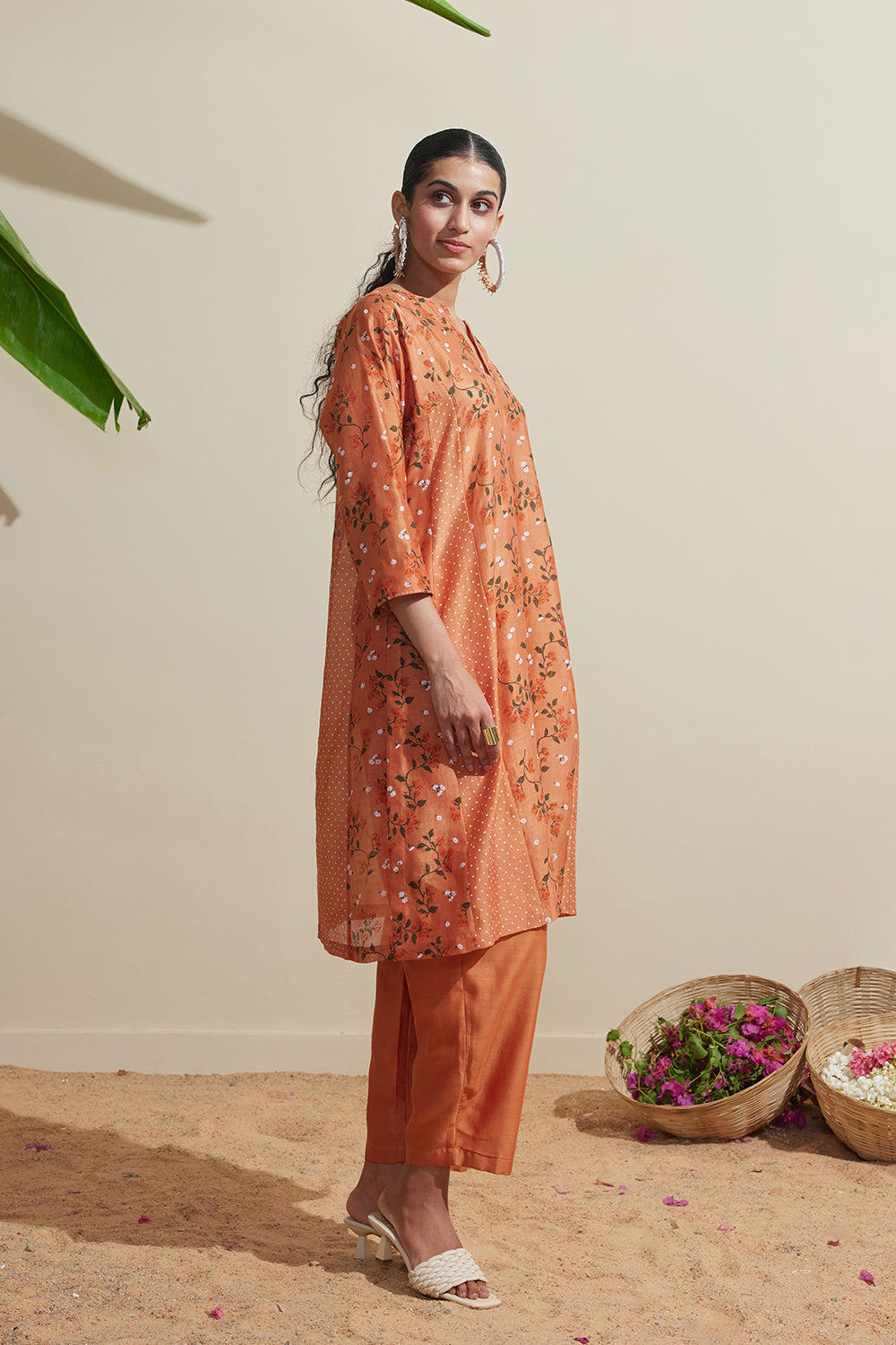 Kaveri Dressfolk