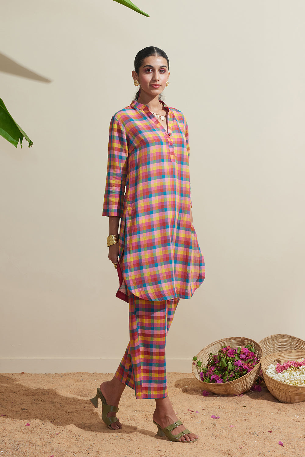 Rue Raga Dressfolk