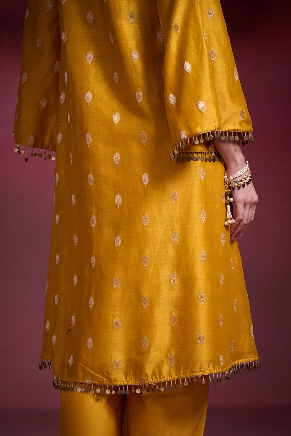 Basanti Dressfolk