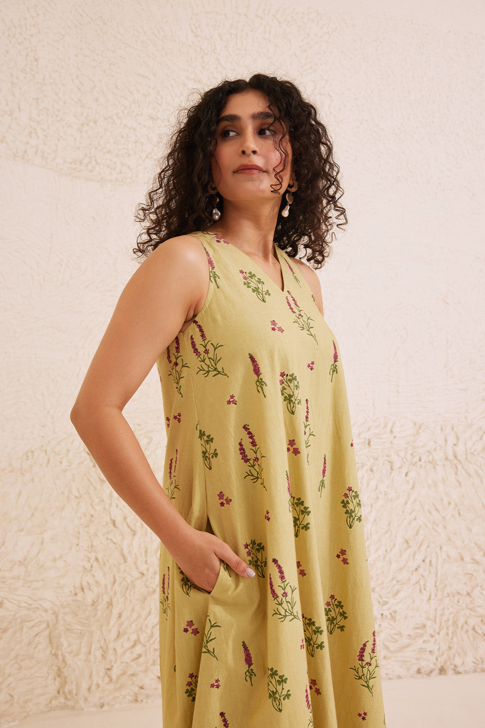 Tanika Dressfolk