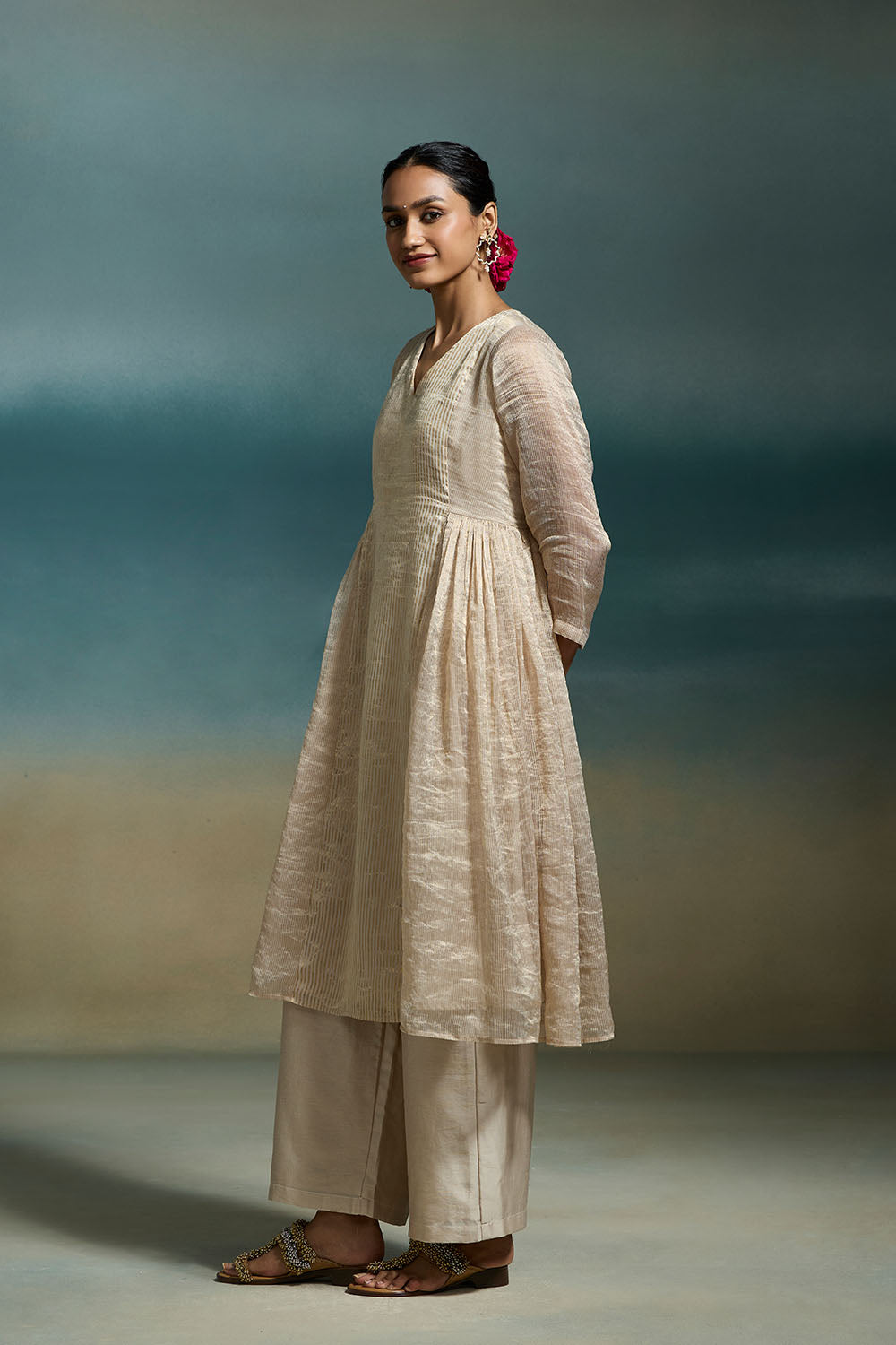 Tanuja Dressfolk