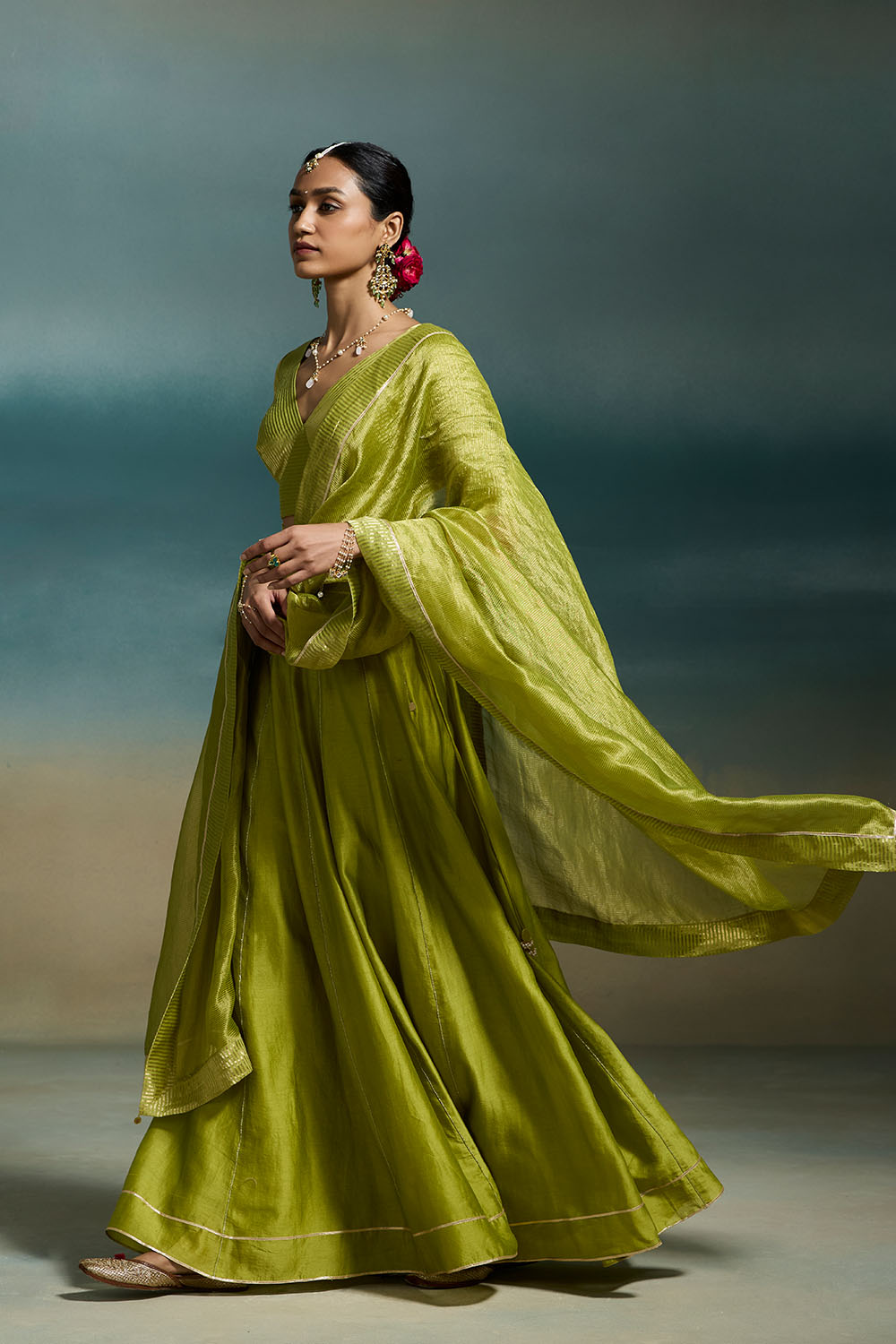 Rasmiya Dressfolk