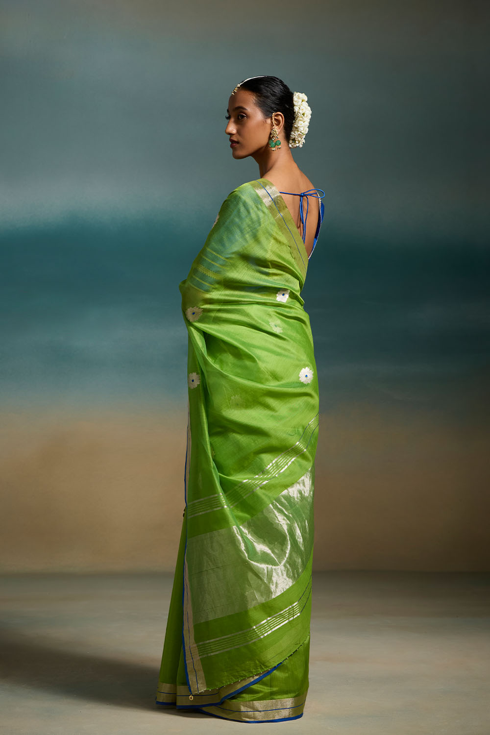 Vanya Dressfolk