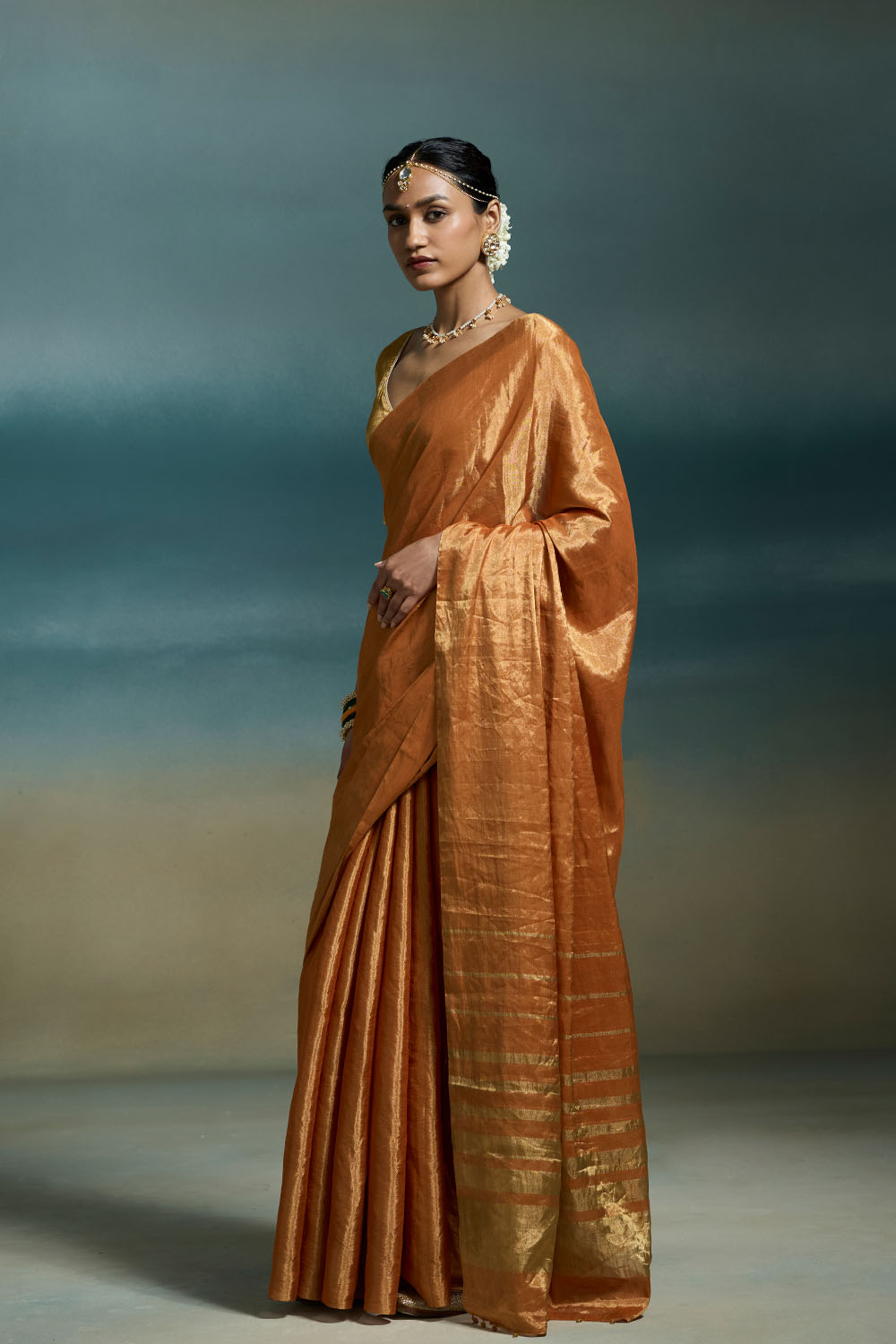 Suhani Dressfolk