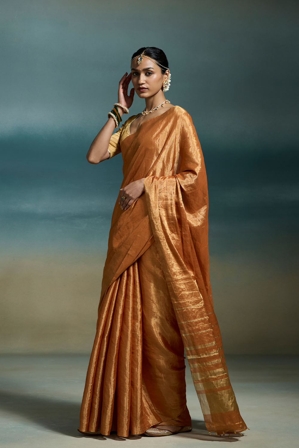 Suhani Dressfolk