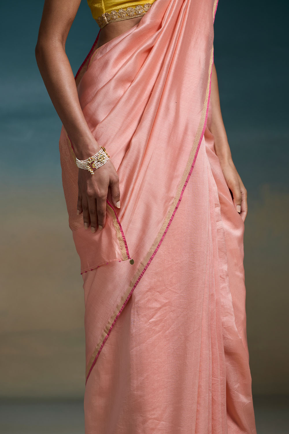 Dhriti Dressfolk