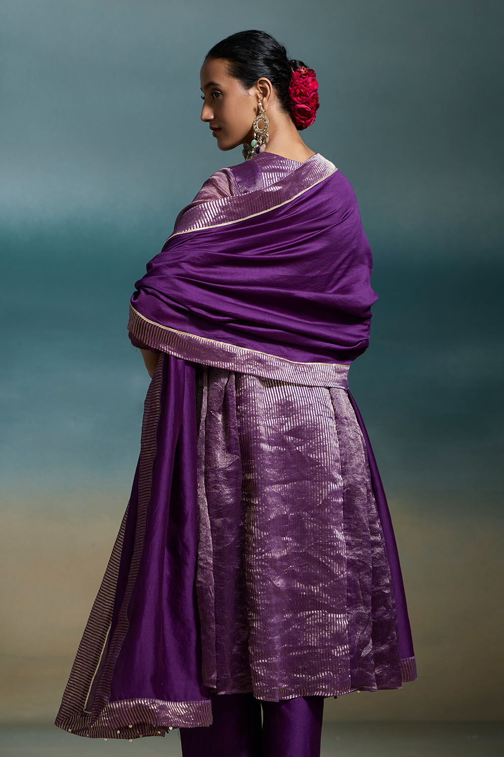 Chahak Dressfolk
