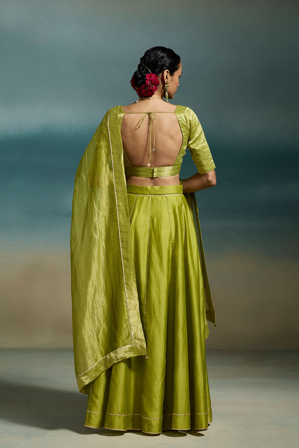 Rasmiya Dressfolk
