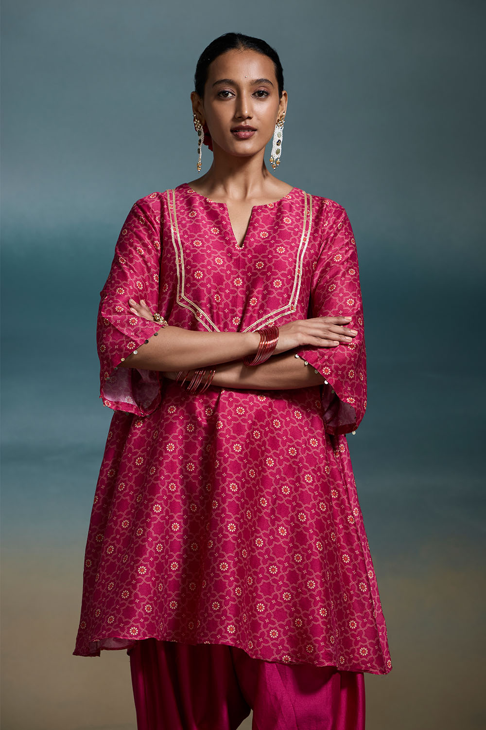 Kritika Dressfolk