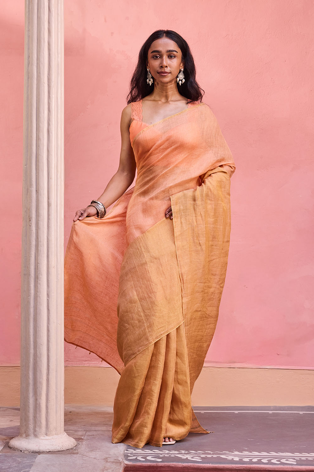 Sunkissed Dressfolk