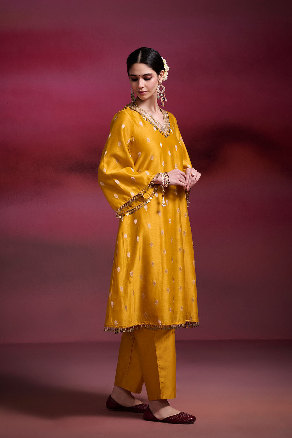Basanti Dressfolk