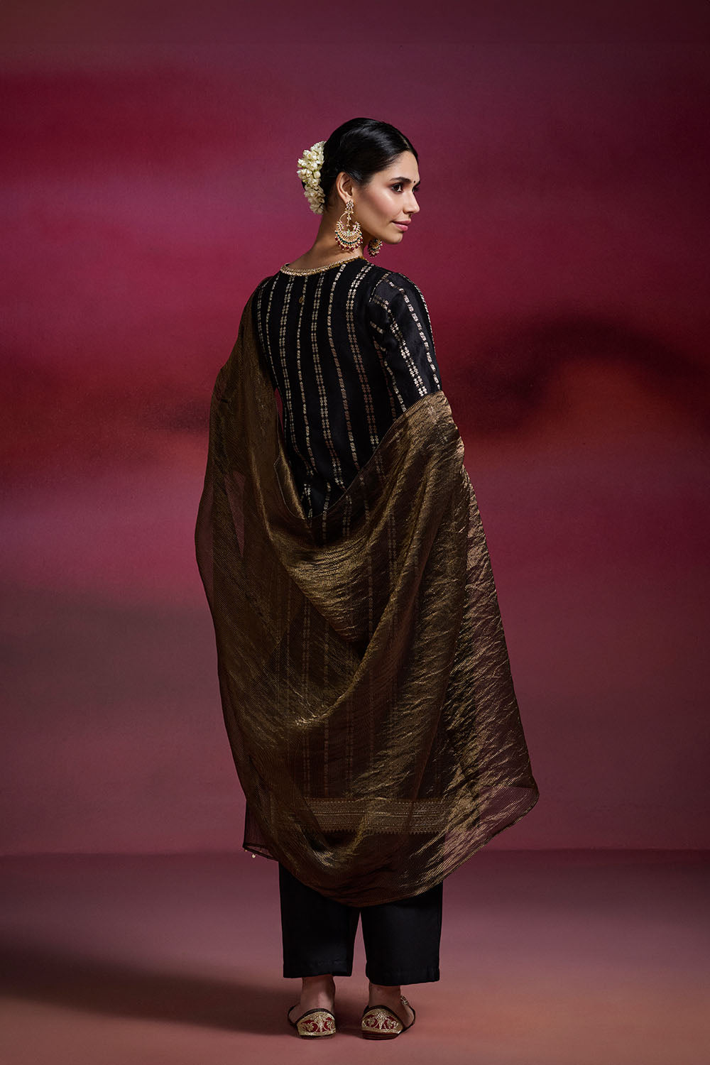 Akira Dupatta Dressfolk