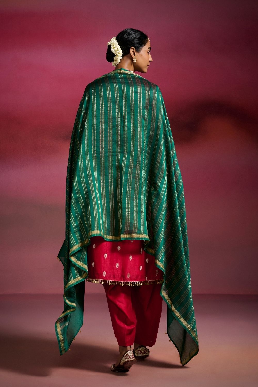Zubeidaa Dupatta Dressfolk