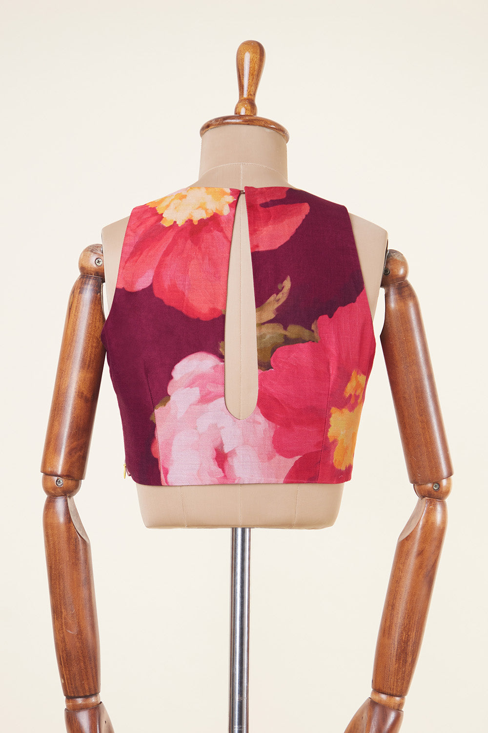 Pushpita Dressfolk