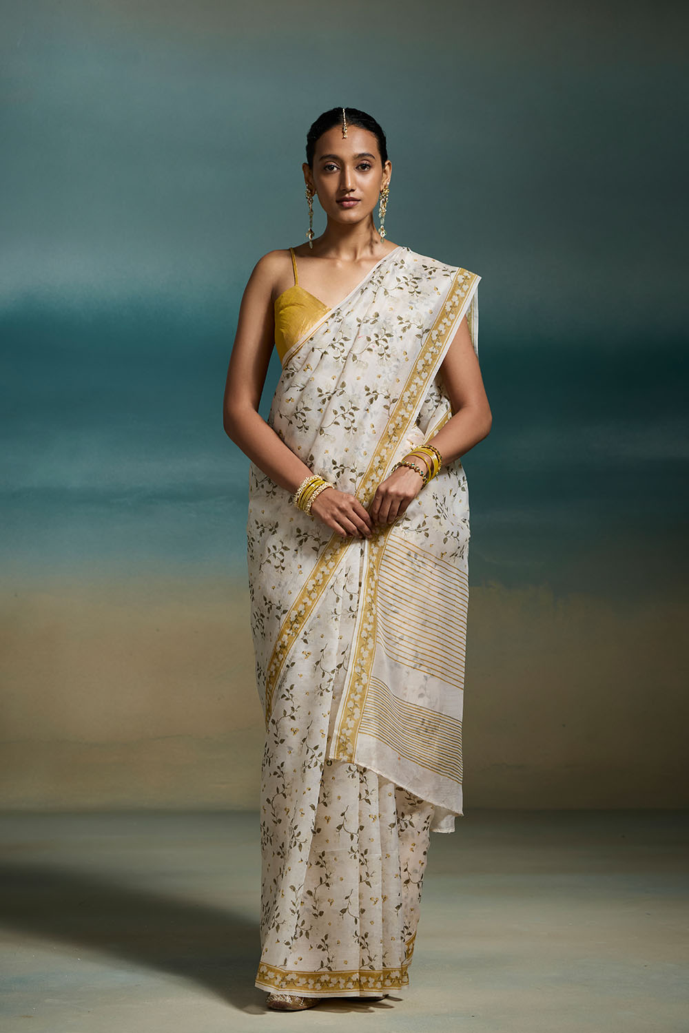 Lavya Dressfolk