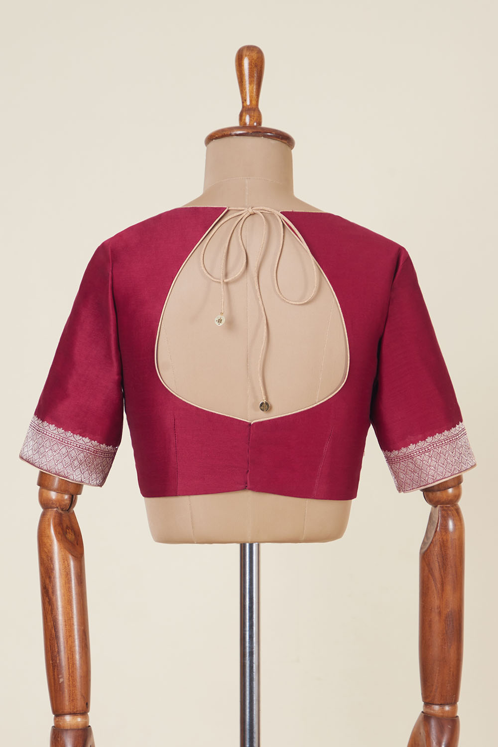 Radha Dressfolk