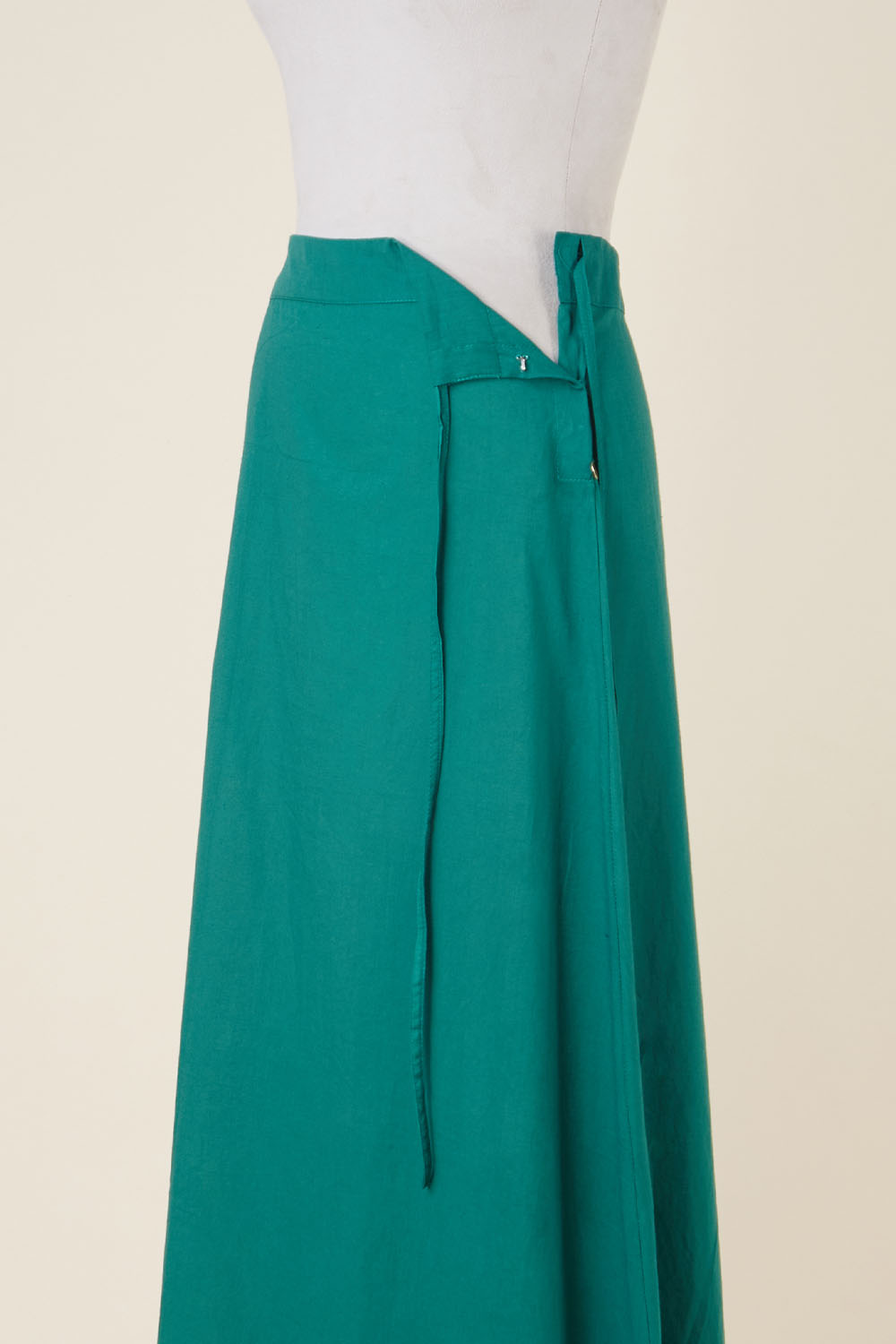 Underskirt - Teal Dressfolk