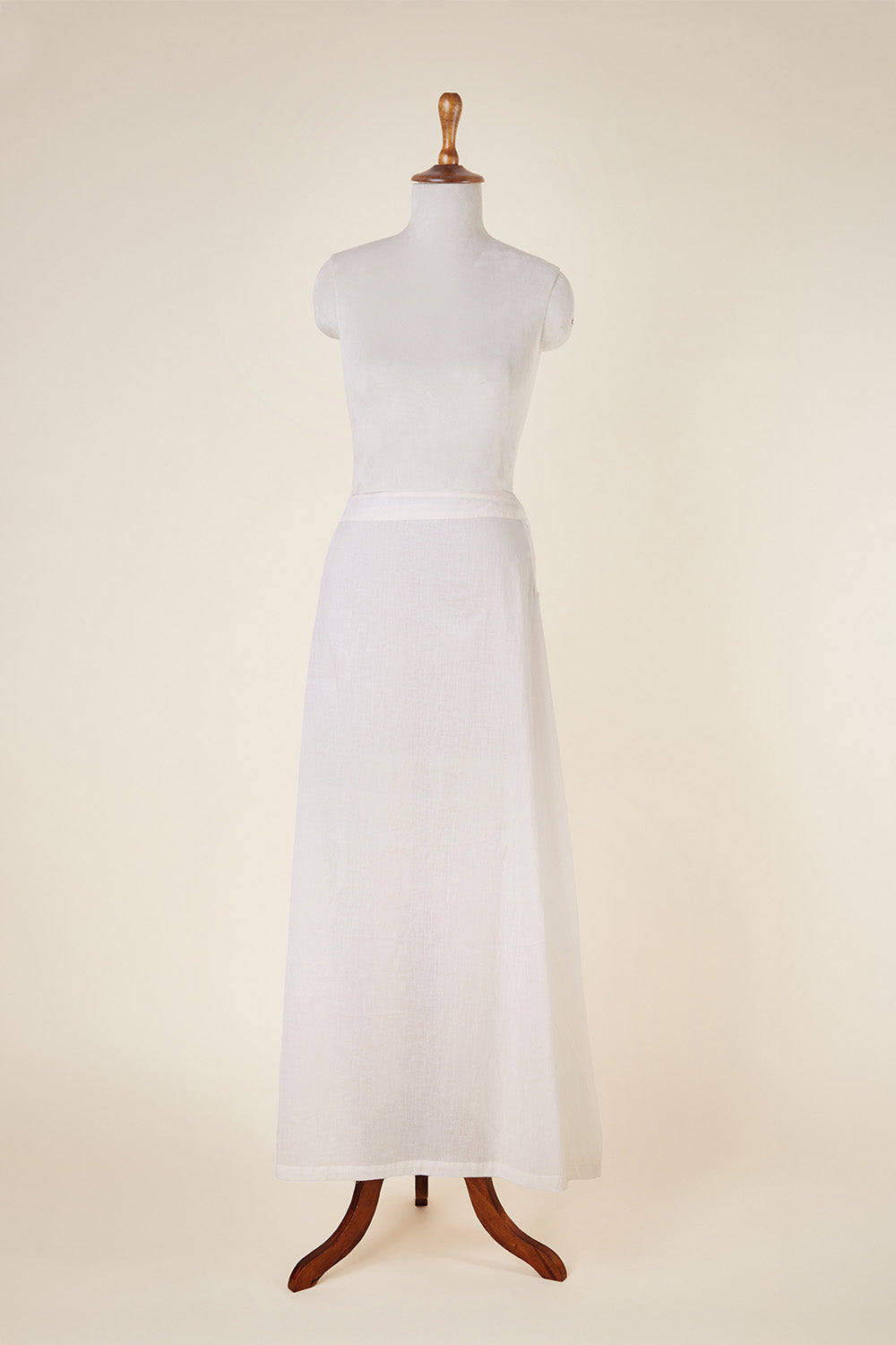 Underskirt - White Dressfolk